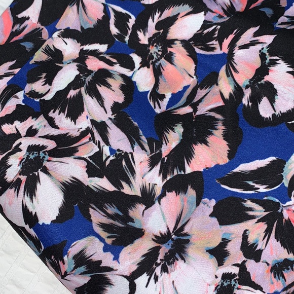 Jcrew A-line floral skirt - Picture 2 of 5
